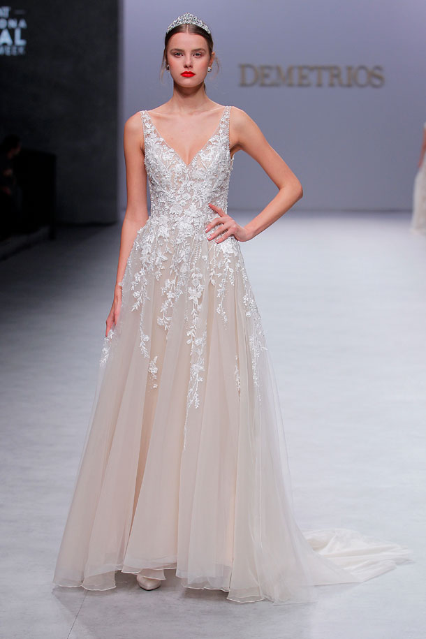 ilovebrides.pt Demetrios Coleção 2020 Vestidos de Noiva